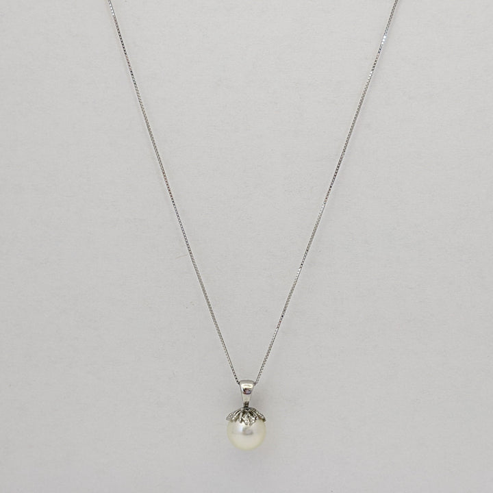 14K WHITE PEARL ROUND 8MM ESTATE PENDANT & CHAIN 1.7 GRAMS