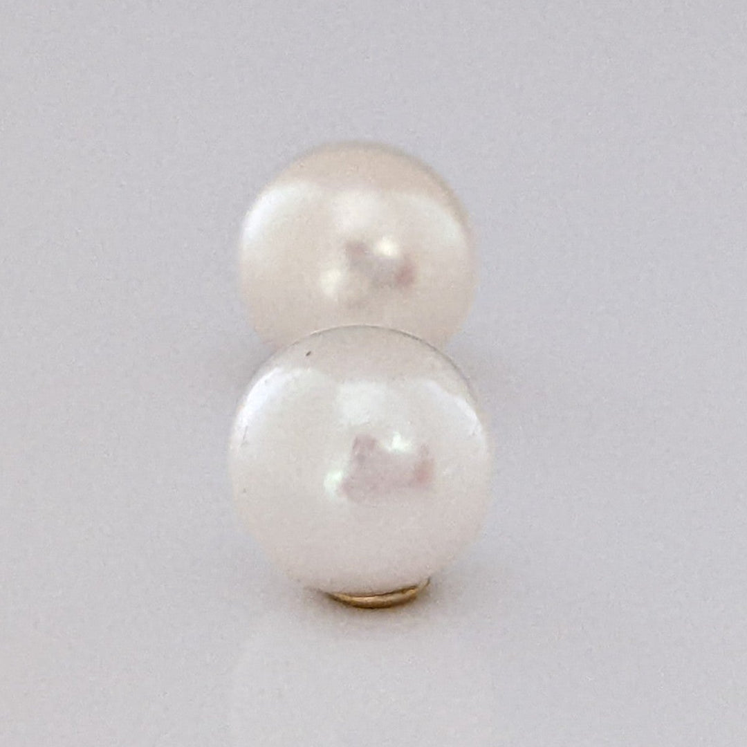 14K PEARL ROUND 5.7MM ESTATE STUD EARRINGS 0.8 GRAMS