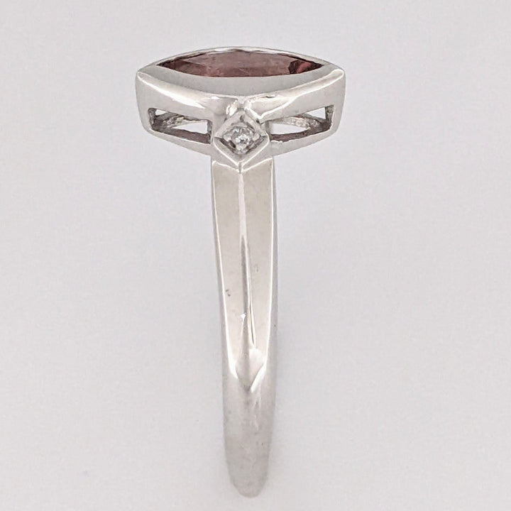 14K WHITE PINK TOURMALINE MARQUISE 4X5 WITH (2) MELEE ESTATE RING 2.3 GRAMS