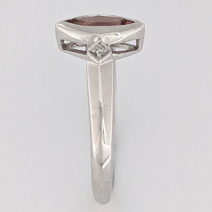 14K WHITE PINK TOURMALINE MARQUISE 4X5 WITH (2) MELEE ESTATE RING 2.3 GRAMS