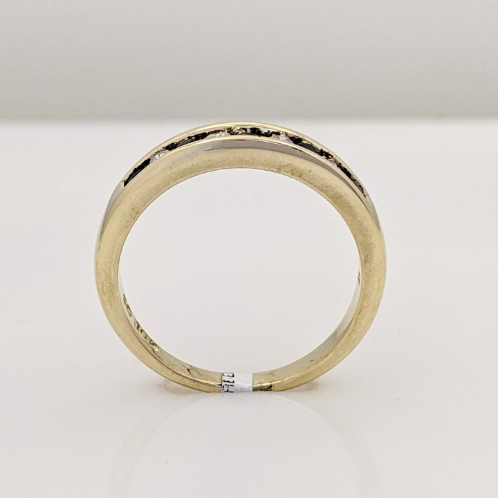 10K SAPPHIRE ROUND (5) WITH (4) MELEE CHANNEL SET ESTATE BAND 2.9 GRAMS