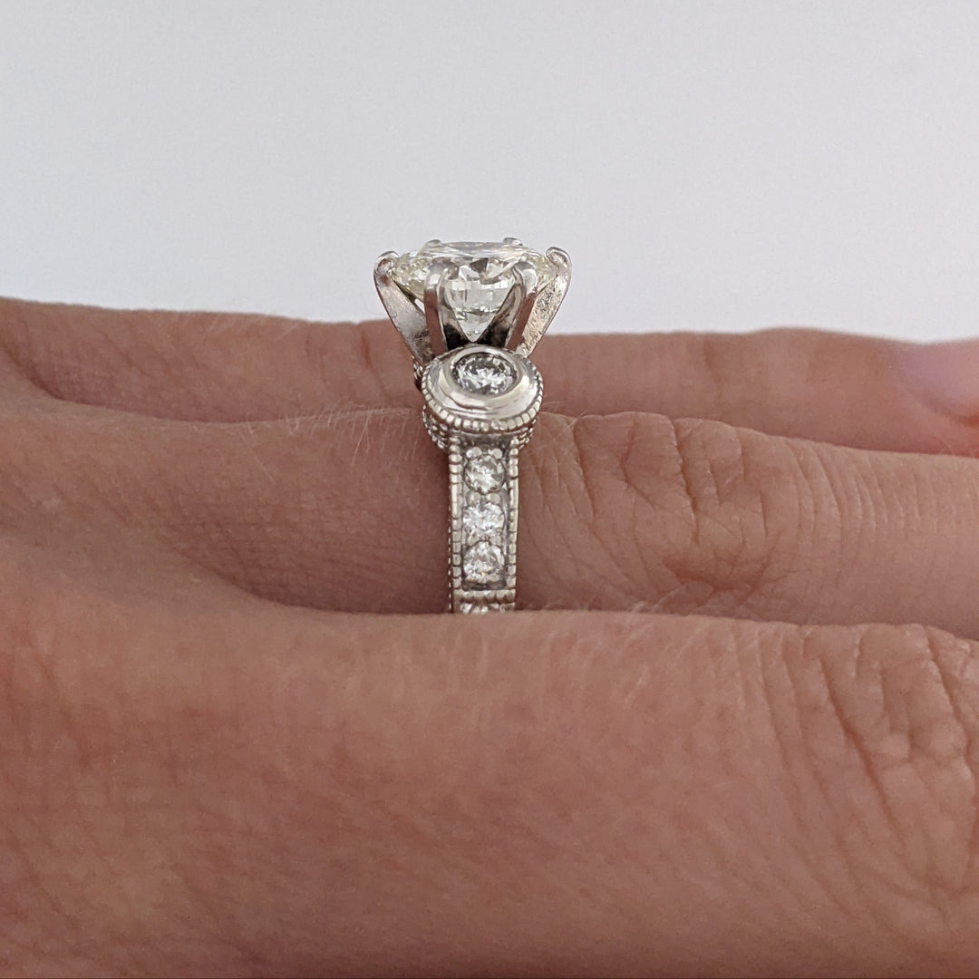 14K WHITE 2.77 CARAT TOTAL WEIGHT SI2 J DIAMOND ROUND (69) ESTATE RING 6.8G