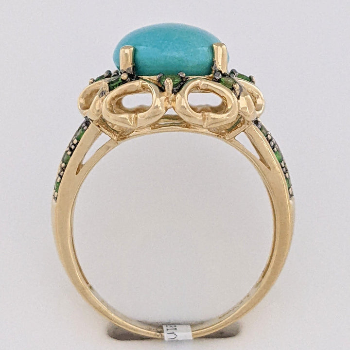 14K AVENTURINE OVAL 10X12 WITH (20) ROUND ESTATE RING 5.5 GRAMS