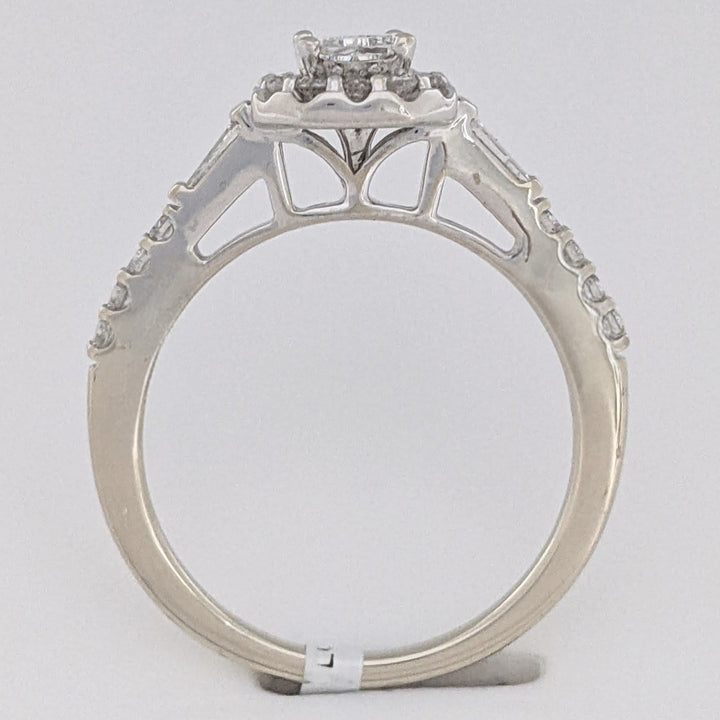 14K WHITE .80 CARAT TOTAL WEIGHT SI1 H-I DIAMOND TRILLION (6) ROUND (22) ESTATE RING 3.6 GRAMS
