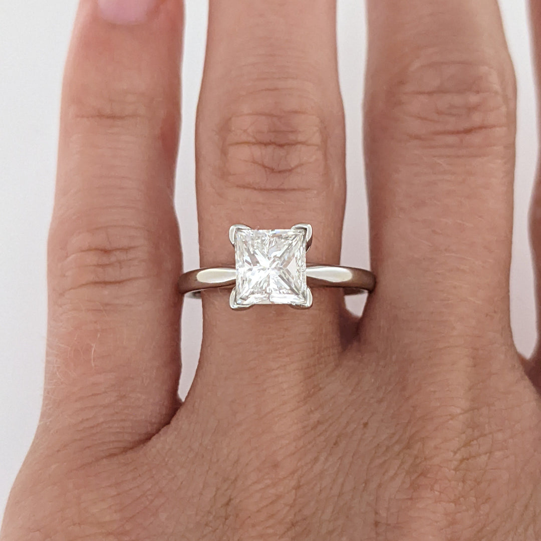 14K WHITE 1.95 CARAT TOTAL I1 H DIAMOND PRINCESS CUT SOLITAIRE ESTATE RING 3.4 GRAMS