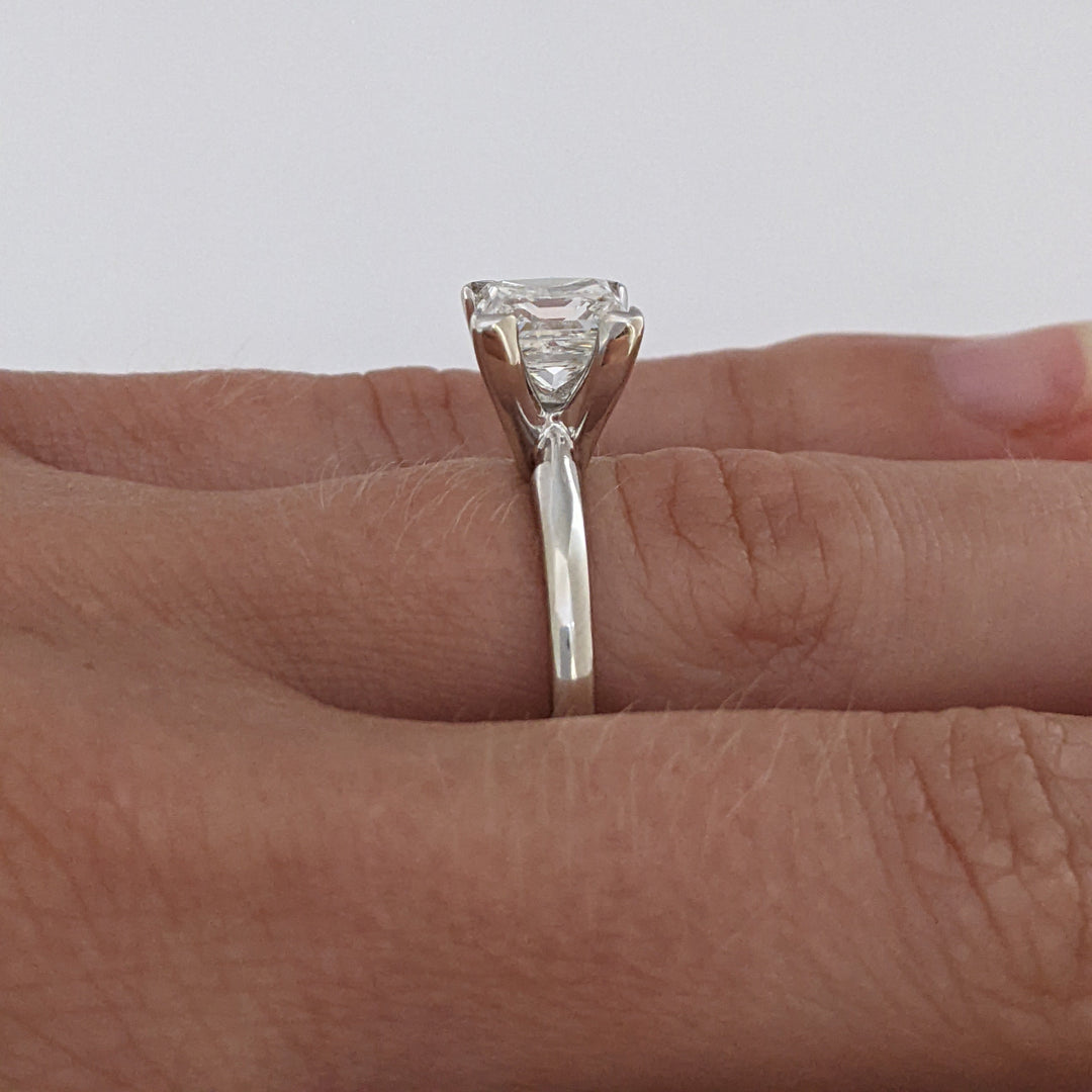 14K WHITE 1.95 CARAT TOTAL I1 H DIAMOND PRINCESS CUT SOLITAIRE ESTATE RING 3.4 GRAMS