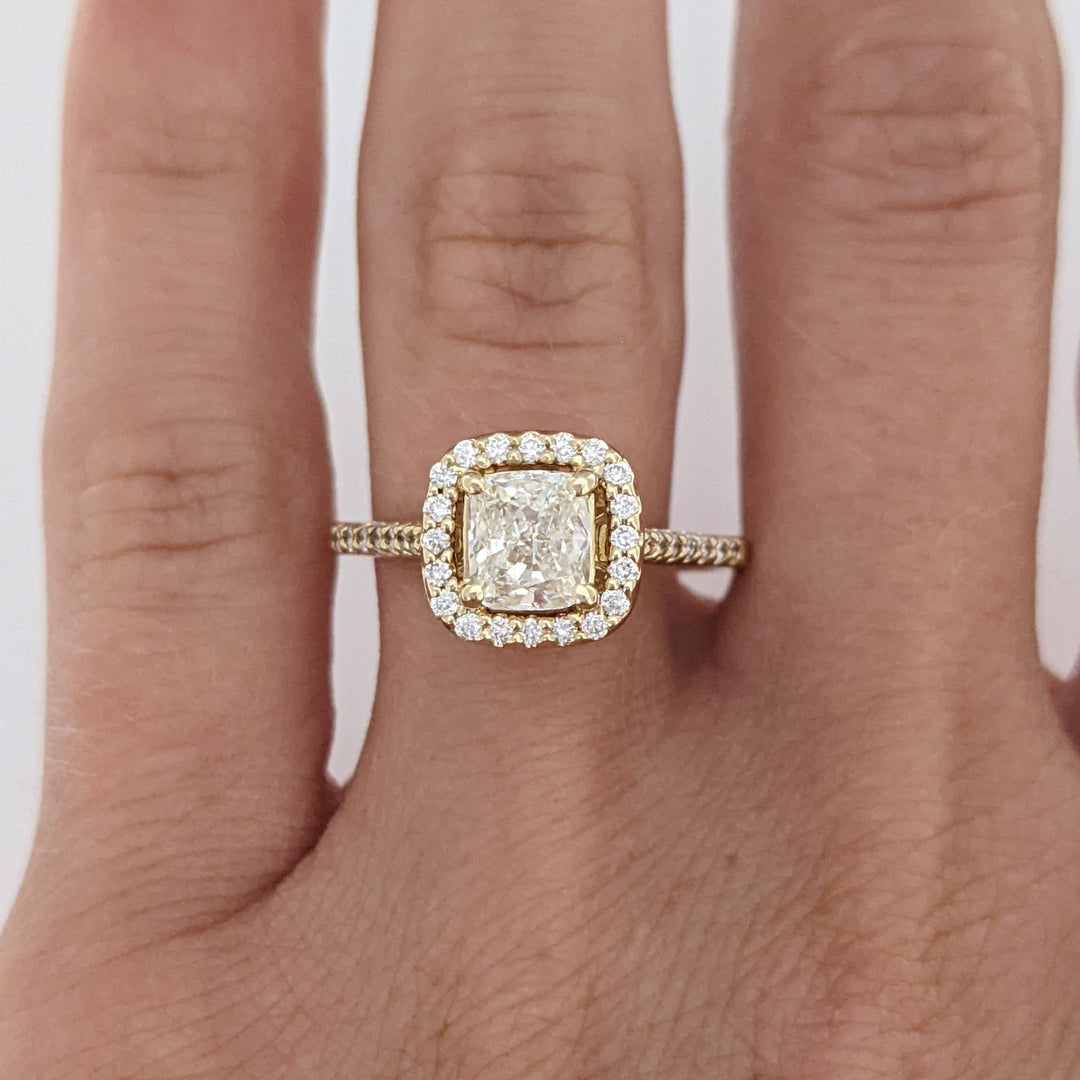 14K 1.68 CARAT TOTAL WEIGHT SI1 J DIAMOND CUSHION HALO ESTATE RING 3.4 GRAMS