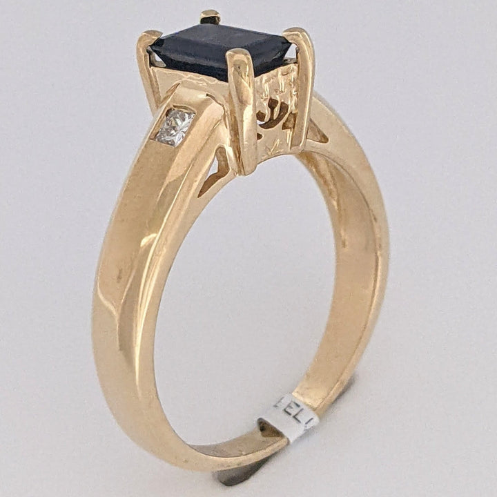 14K SAPPHIRE EMERALD CUT 5X7 WITH .18 DIAMOND TOTAL WEIGHT (2) PRINCESS CUT ESTATE RING 4.7 GRAMS