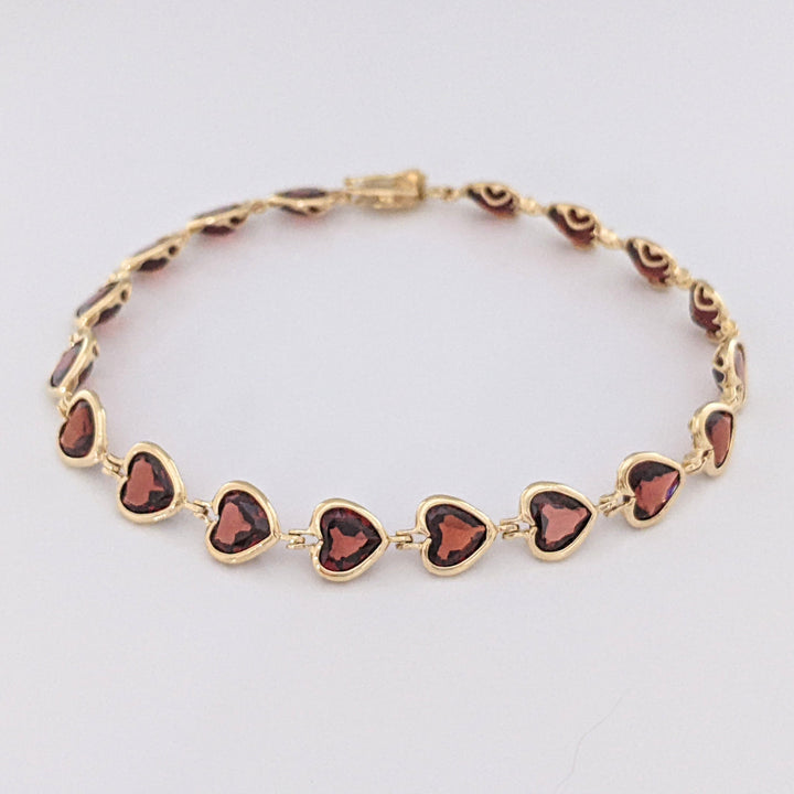 14K GARNET HEART 6MM (18) BEZEL ESTATE BRACELET 7.0 GRAMS