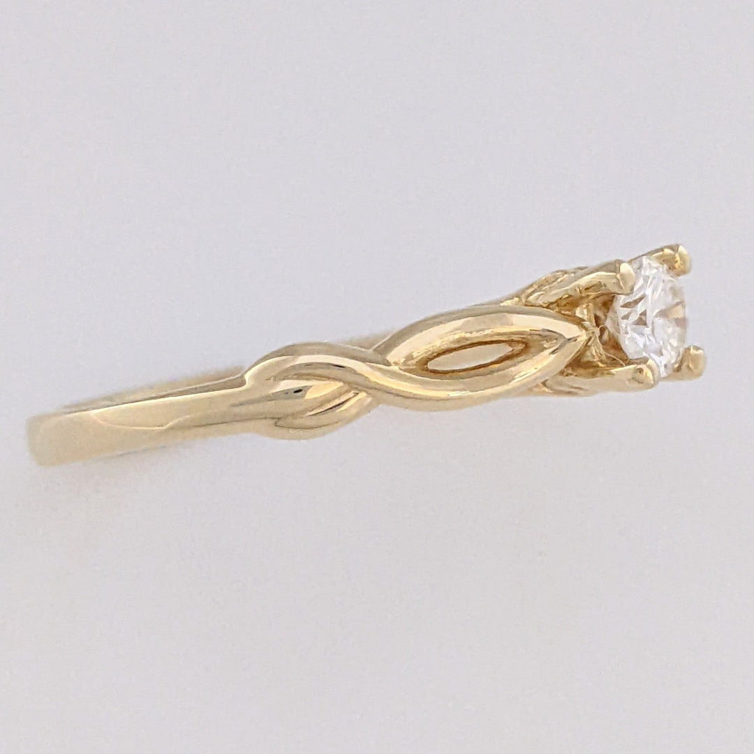 14K .22 CARAT TOTAL VS2 G DIAMOND ROUND TWIST MOUNTING ESTATE RING 2.4 GRAMS