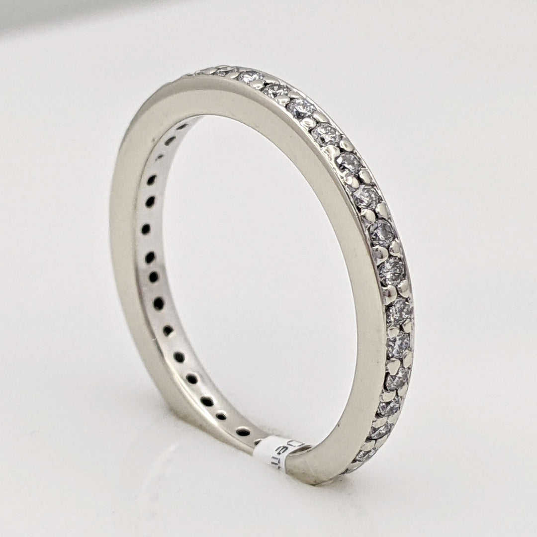 14K WHITE .37 CARAT TOTAL WIEGHT I1 I DIAMOND ROUND (37) ESTATE ETERNITY PRONG BAND 2.2 GRAMS