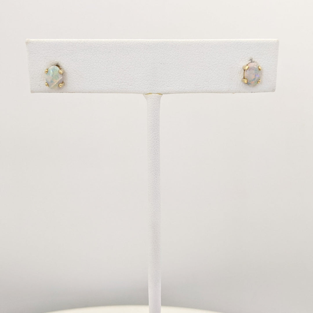 14K OPAL OVAL 4X6 (2) 5X7 (1) EARRINGS, PENDANT, &amp; CHAIN ESTATE SET 2.0 GRAMS