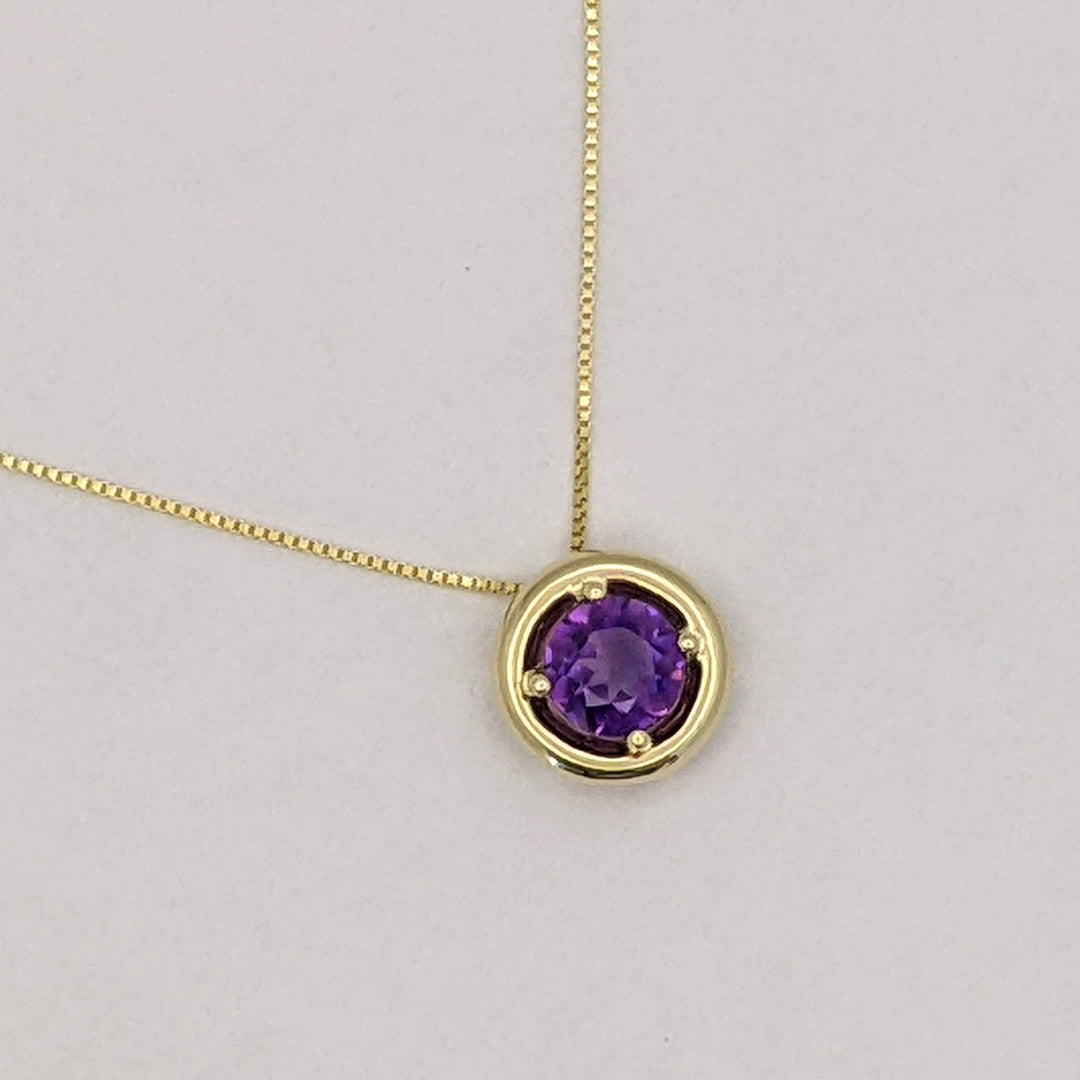 10K AMETHYST ROUND 6MM CIRCLE ESTATE PENDANT &amp; CHAIN 2.0 GRAMS