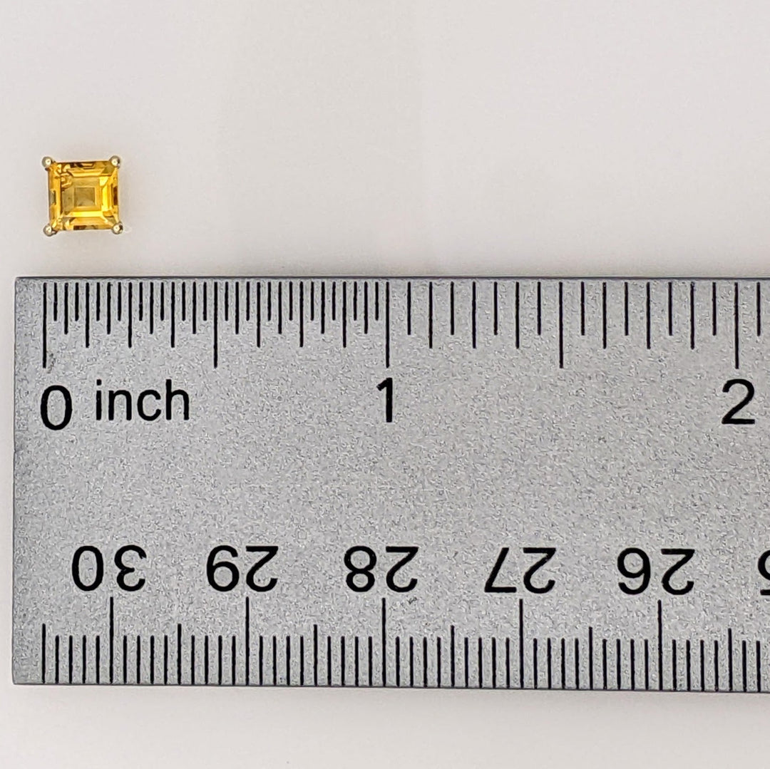 10K CITRINE PRINCESS CUT 5MM ESTATE STUD EARRINGS 0.8 GRAMS