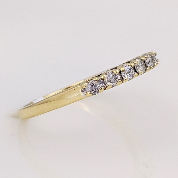 10K .21 CARAT TOTAL WEIGHT I2 H DIAMOND ROUND (7) ESTATE PRONG BAND 1.7 GRAMS