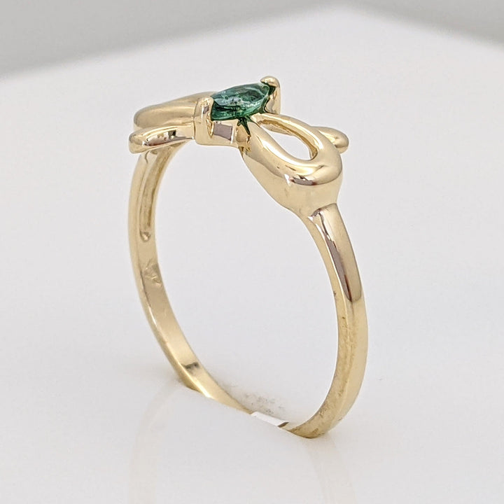 10K EMERALD MARQUISE 2.5X5 BOW ESTATE RING 1.4 GRAMS