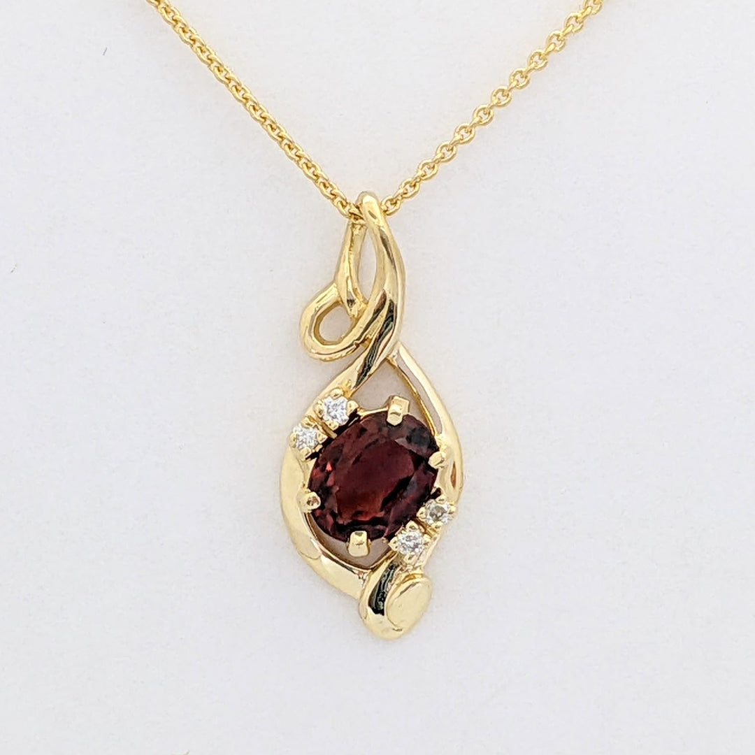 14K GARNET OVAL 6X8 WITH (4) MELEE SWIRL TOP ESTATE PENDANT &amp; CHAIN 4.3 GRAMS