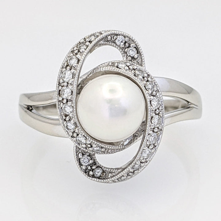 14K WHITE PEARL ROUND 7.3MM WITH MELEE SWIRL ESTATE RING 4.8 GRAMS