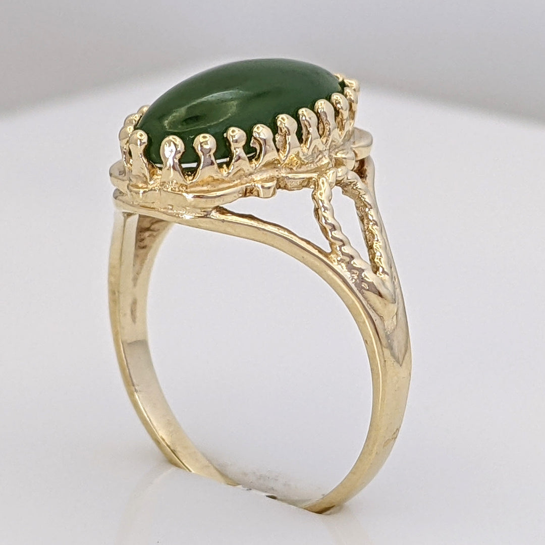 10K JADE GREEN OVAL 7X14 MULTI-PRONG OPEN SIDES ESTATE RING 3.3 GRAMS