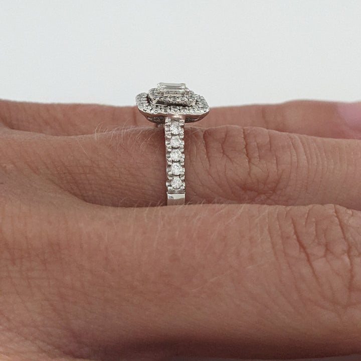10K WHITE .50 CARAT TOTAL WEIGHT SI1 I DIAMOND EMERALD CUT (1) ROUND (49) ESTATE HALO RING 3.0 GRAMS
