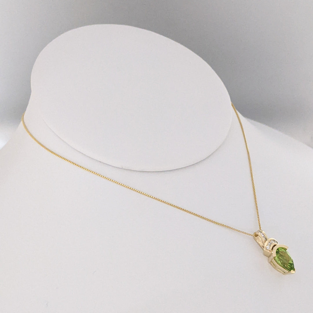 14K PERIDOT PEAR 6X8 WITH (7) MELEE ESTATE PENDANT &amp; CHAIN 2.9 GRAMS