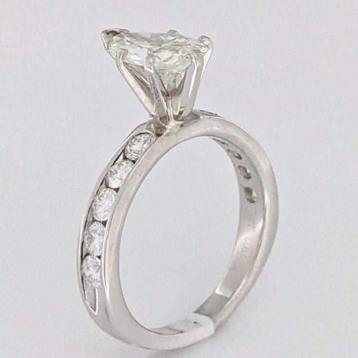 14K WHITE 2.39 CARAT TOTAL WEIGHT I1 K DIAMOND PEAR WITH (10) ROUND CHANNEL DIAMOND ESTATE RING 4.1 GRAMS