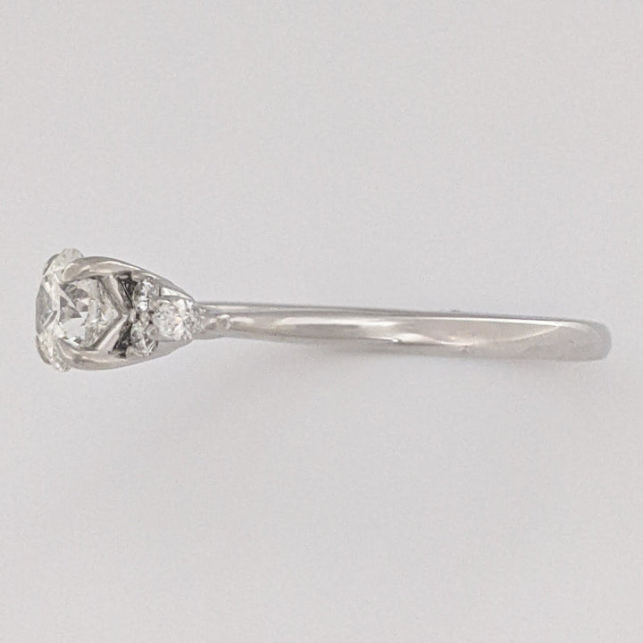 14K WHITE .62 CARAT TOTAL WEIGHT DIAMOND ROUND (5) MARQUISE (2) ESTATE RING 2.9 GRAMS