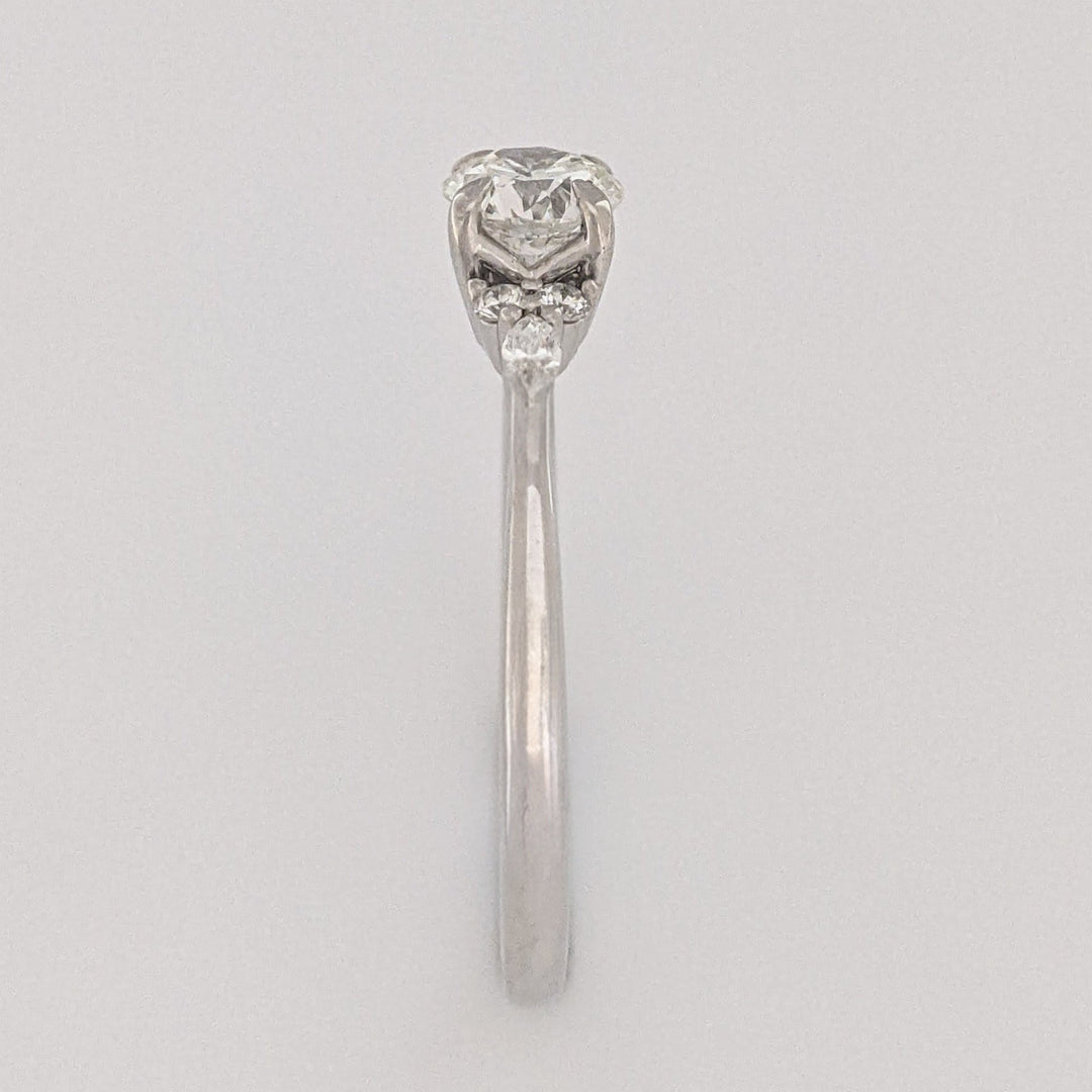 14K WHITE .62 CARAT TOTAL WEIGHT DIAMOND ROUND (5) MARQUISE (2) ESTATE RING 2.9 GRAMS