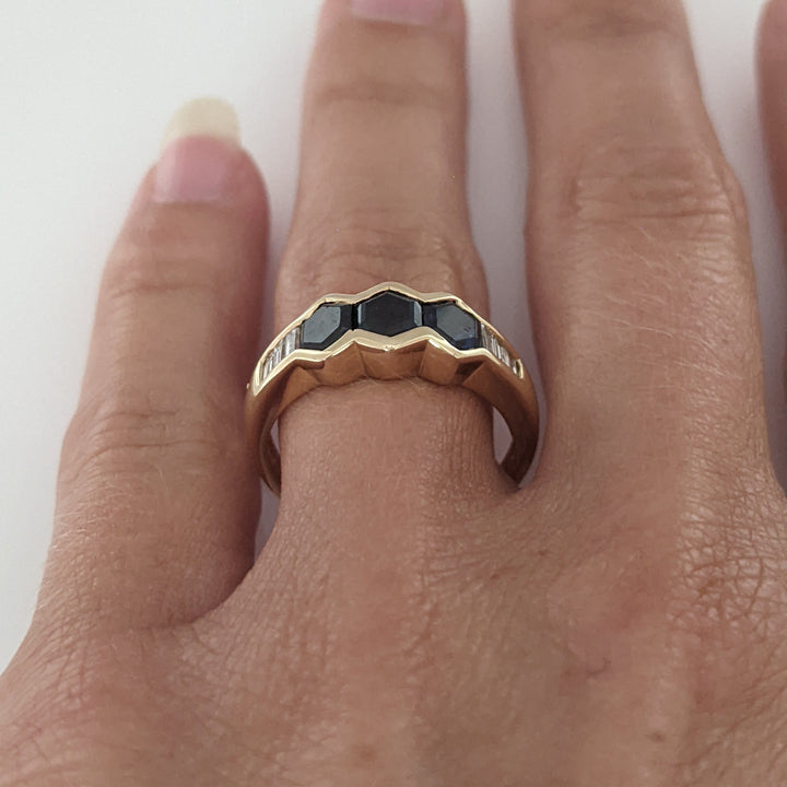 14K SAPPHIRE HEXAGON (3) 4.5MM WITH .24 DIAMOND TOTAL WEIGHT (6) BAGUETTE ESTATE RING 3.6 GRAMS