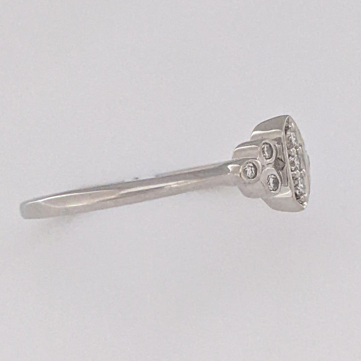 10K WHITE .10 CARAT TOTAL WEIGHT I1 G DIAMOND ROUND (9) ESTATE FASHION RING 1.6 GRAMS