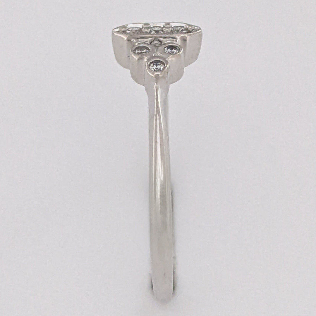 10K WHITE .10 CARAT TOTAL WEIGHT I1 G DIAMOND ROUND (9) ESTATE FASHION RING 1.6 GRAMS