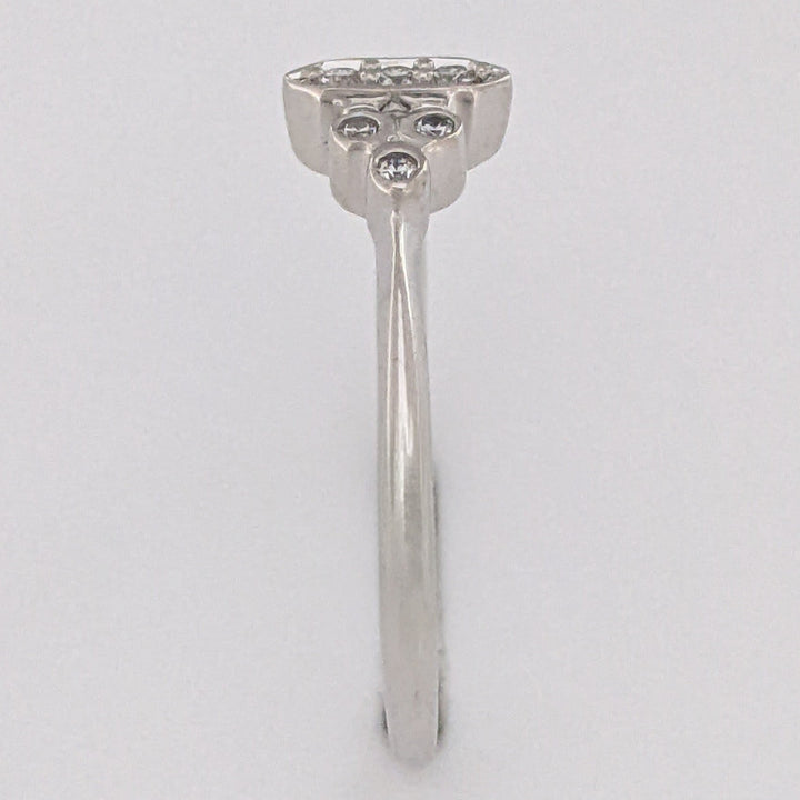 10K WHITE .10 CARAT TOTAL WEIGHT I1 G DIAMOND ROUND (9) ESTATE FASHION RING 1.6 GRAMS