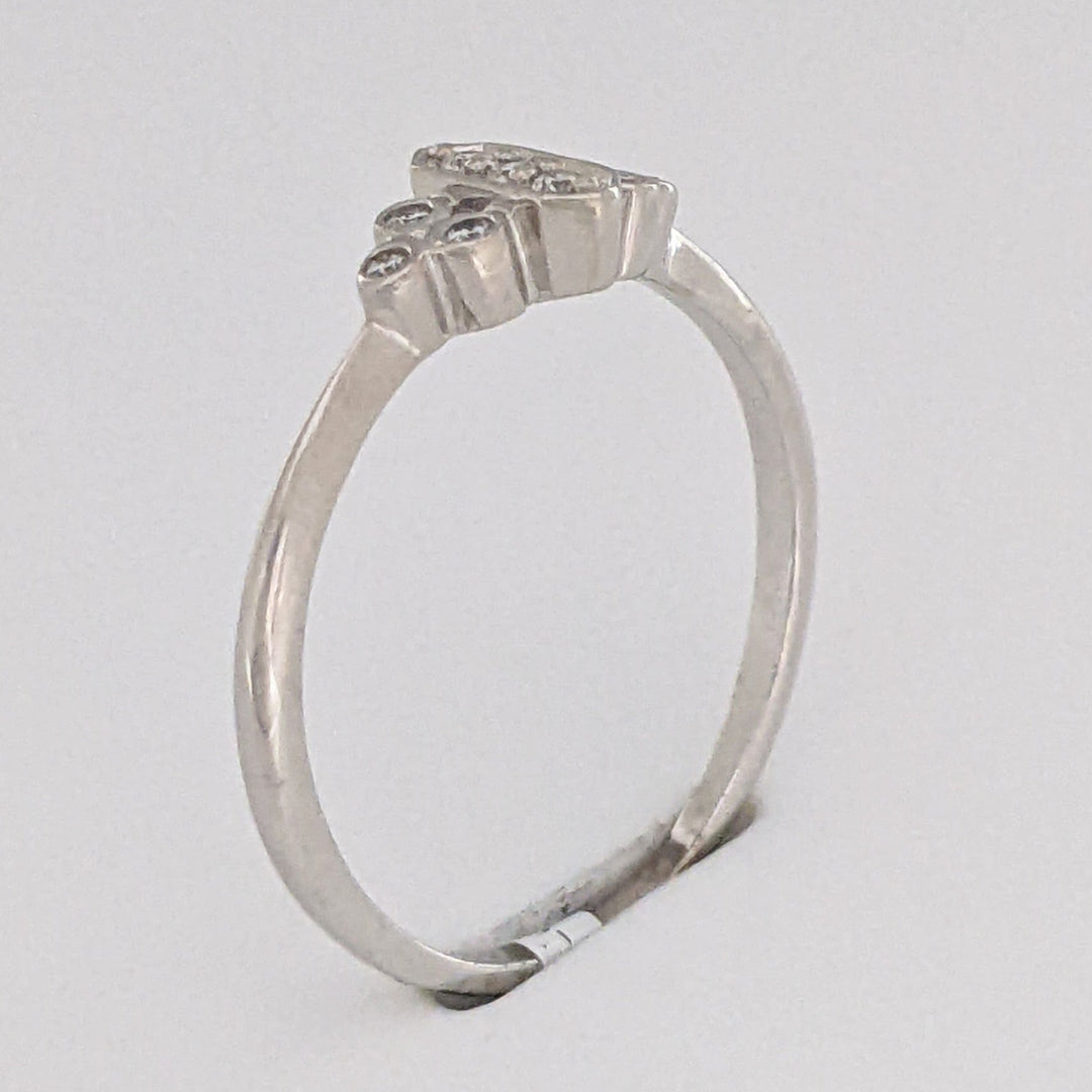 10K WHITE .10 CARAT TOTAL WEIGHT I1 G DIAMOND ROUND (9) ESTATE FASHION RING 1.6 GRAMS