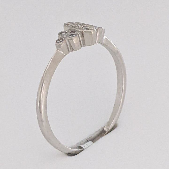 10K WHITE .10 CARAT TOTAL WEIGHT I1 G DIAMOND ROUND (9) ESTATE FASHION RING 1.6 GRAMS