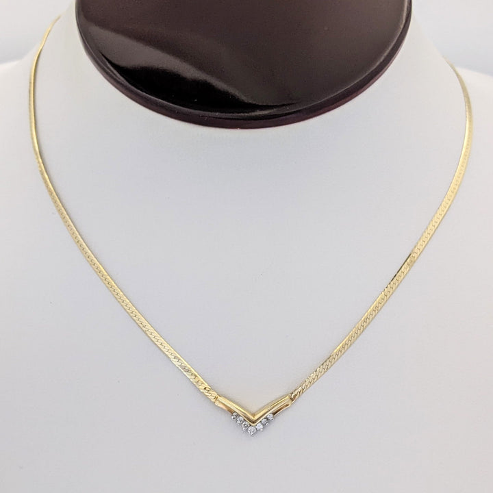 14K DIAMOND ROUND (7) MELEE V-SHAPED ESTATE NECKLACE 4.7 GRAMS
