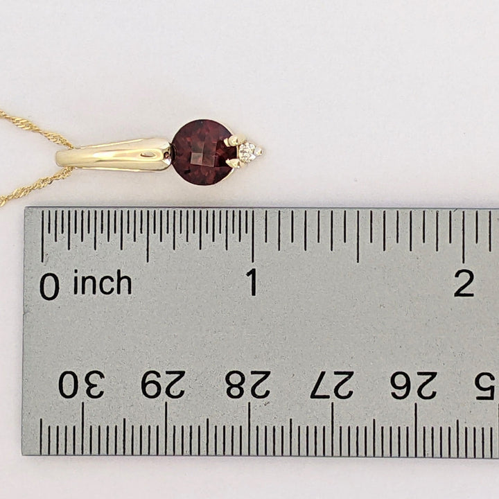 14K GARNET ROUND 8MM WITH MELEE SLIDE ESTATE PENDANT &amp; CHAIN 4.1 GRAMS