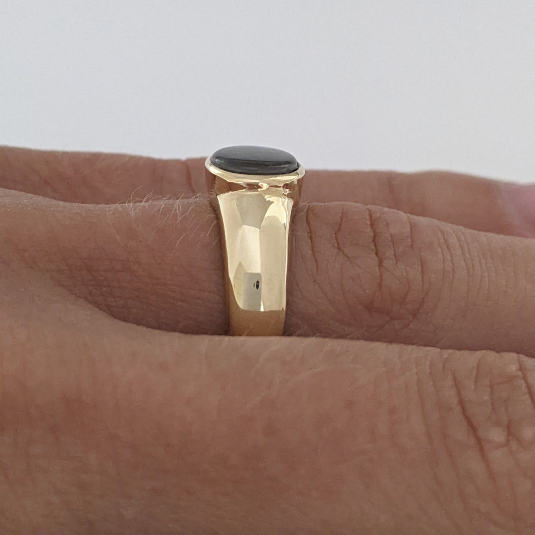 14K AMMOLITE OVAL 7X9 BEZEL ESTATE RING 4.6 GRAMS