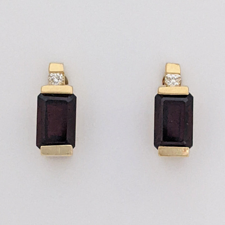 14K GARNET EMERALD CUT 4X6 WITH MELEE ESTATE EARRINGS 1.5 GRAMS