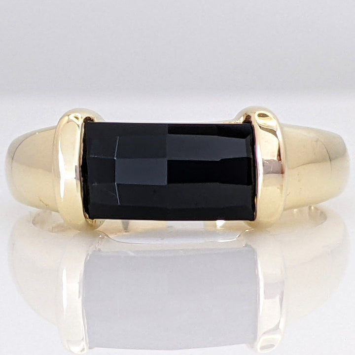 14K ONYX 5X10 CHECKERBOARD EAST/WEST ESTATE RING 4.0 GRAMS