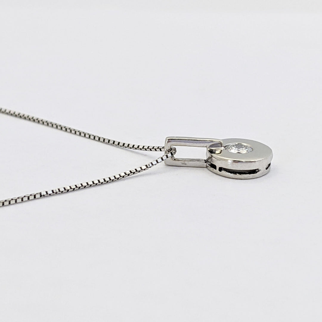 14K WHITE .17 CARAT TOTAL I1 H DIAMOND ROUND (1) BEZEL ESTATE PENDANT &amp; CHAIN 2.0 GRAMS
