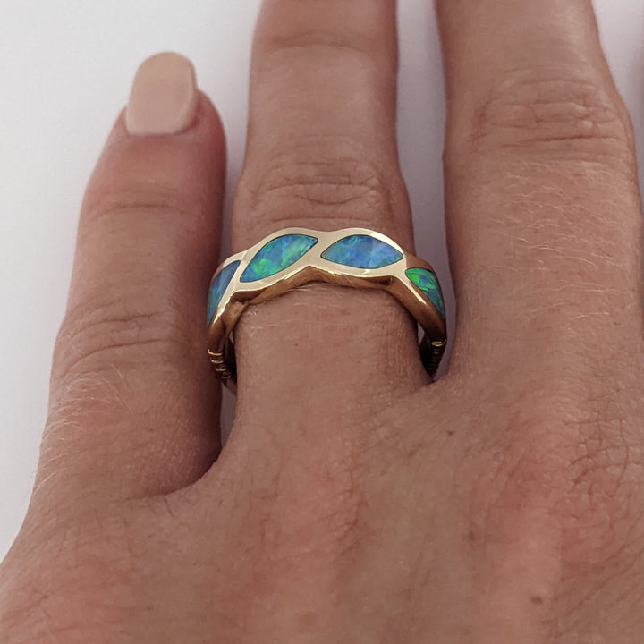 14K DOUBLET OPAL TWIST BEZEL ESTATE EURO SHANK BAND 4.5 GRAMS