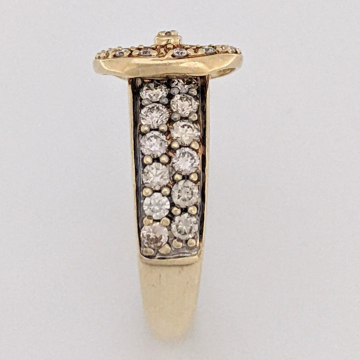 14K .72 CARAT TOTAL WEIGHT I1 WHITE/BROWN ROUND DIAMOND BUCKLE ESTATE RING 3.6 GRAMS