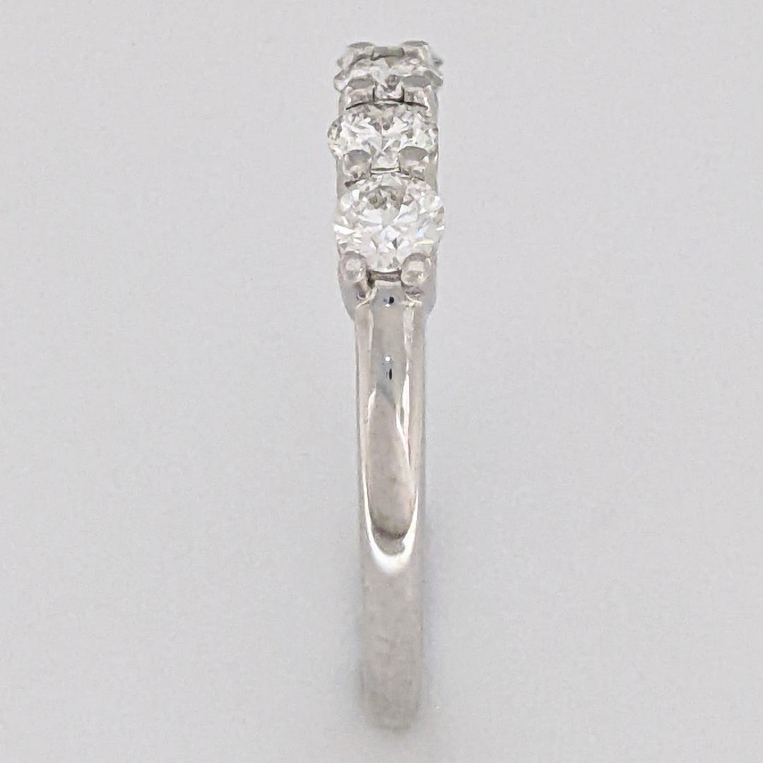 14K WHITE .85 CARAT TOTAL WEIGHT I1 I DIAMOND ROUND (5) ESTATE BAND 2.5 GRAMS