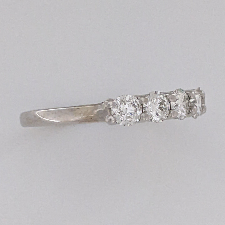 14K WHITE .85 CARAT TOTAL WEIGHT I1 I DIAMOND ROUND (5) ESTATE BAND 2.5 GRAMS