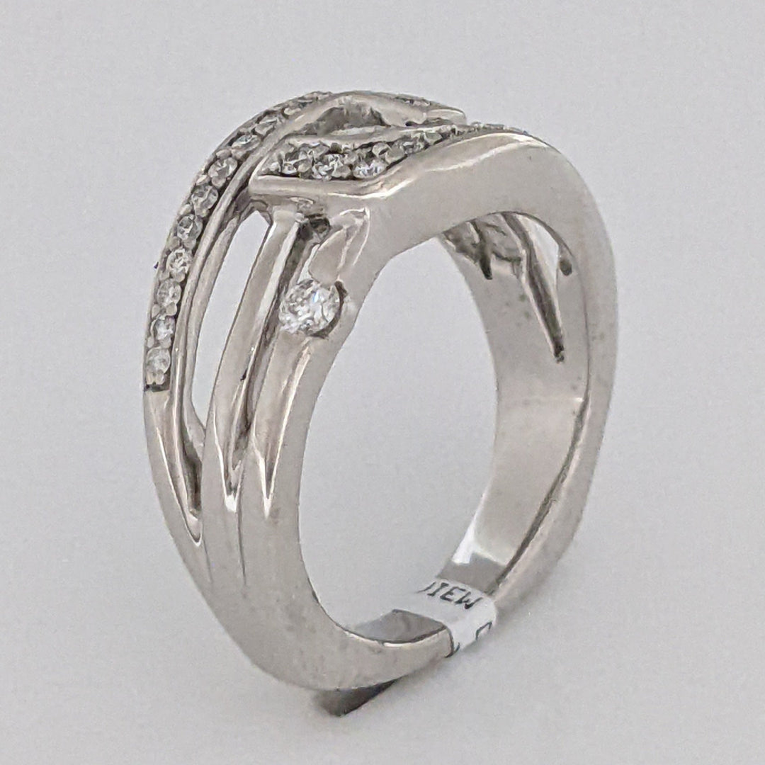 14K WHITE .50 CARAT TOTAL WEIGHT SI1 H DIAMOND ROUND (29) OPEN TOP FREE FORM ESTATE RING 6.0 GRAMS