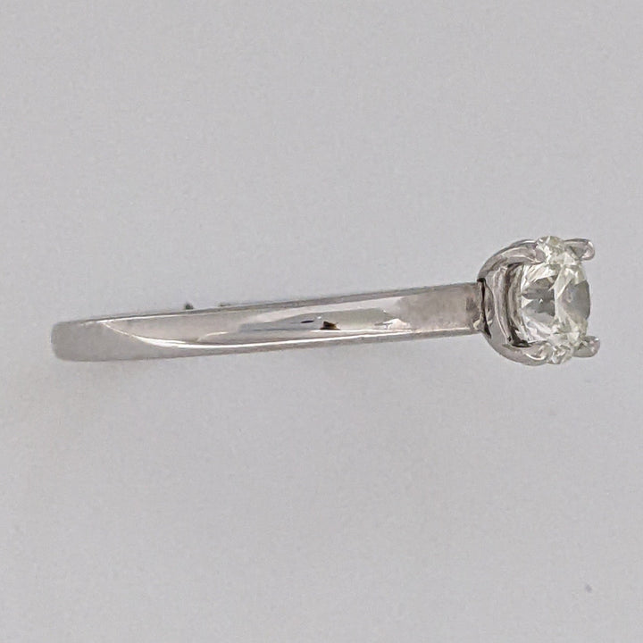 14K WHITE .51 CARAT TOTAL SI2 K DIAMOND ROUND ESTATE SOLITAIRE RING 2.3 GRAMS