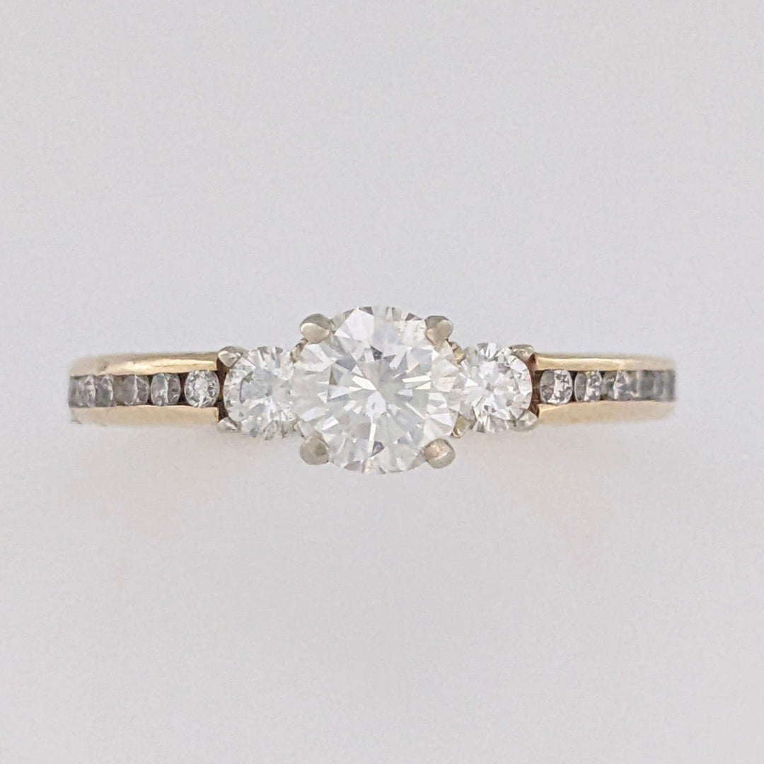 14K .94 CARAT TOTAL WEIGHT SI1 H DIAMOND ROUND (21) ESTATE TRINITY RING 3.9 GRAMS