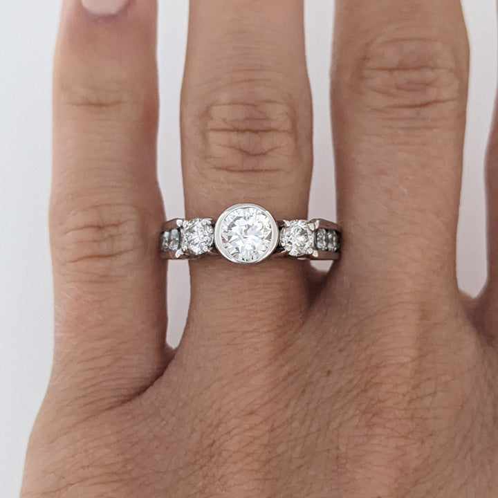 14K WHITE 2.11 CARAT TOTAL WEIGHT SI2-I1 H DIAMOND ROUND (9) ESTATE RING 5.9 GRAMS