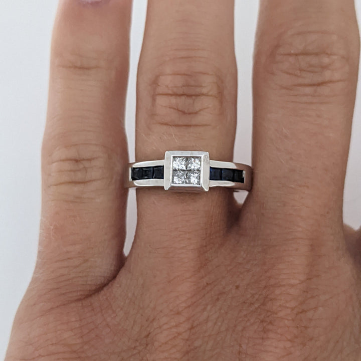 14K WHITE .24 CARAT TOTAL WEIGHT DIAMOND PRINCESS CUT VS1 H (4) WITH SAPPHIRE PRINCESS CUT (6) ESTATE RING 4.7 GRAMS