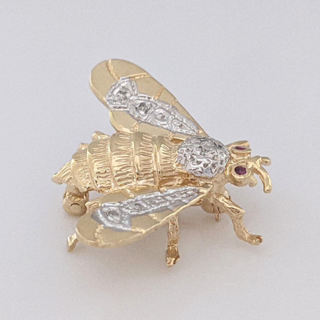 14K BEE PIN WITH (2) ROUND RUBY EYES &amp; MELEE ESTATE PIN 4.3 GRAMS